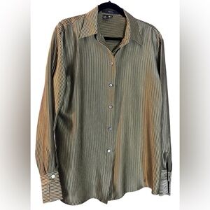 Vintage 100% Silk Button Down striped base layer career work Blouse Top Sz 12